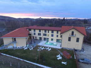 Отель SPA Roero Relax Resort  Канале